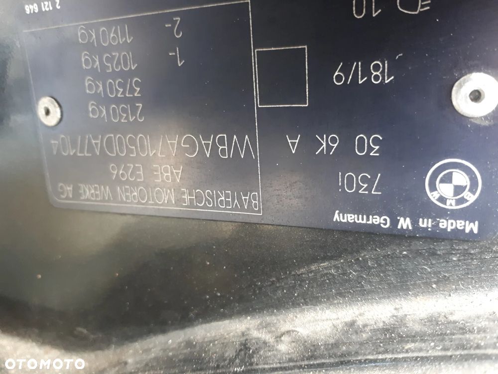 BMW Seria 7 730i - 9