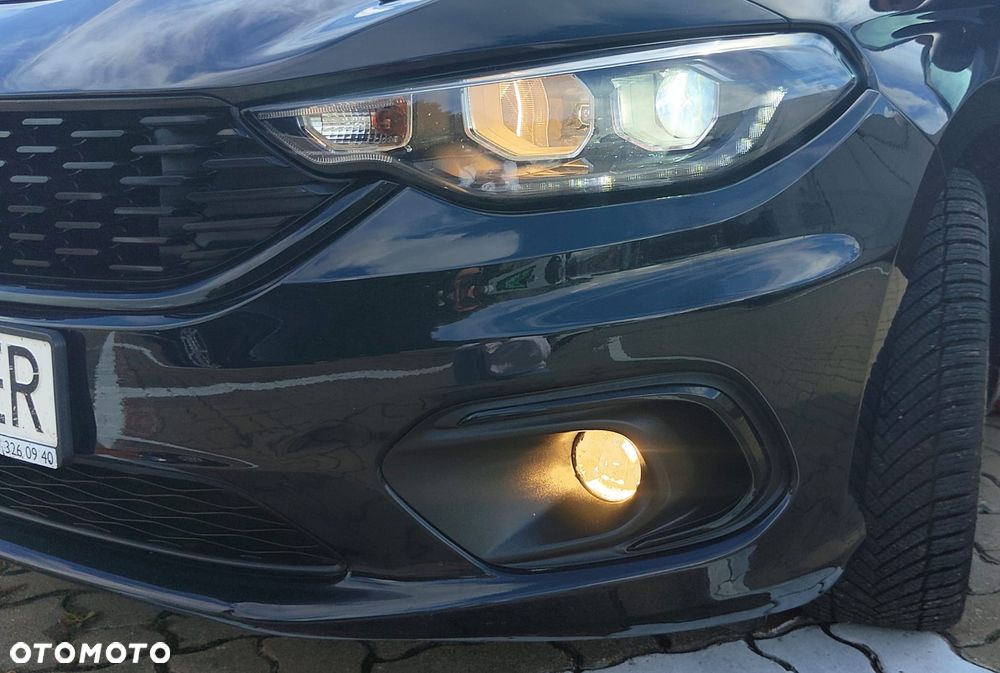 Fiat Tipo 1.4 T-Jet 16v Lounge - 30