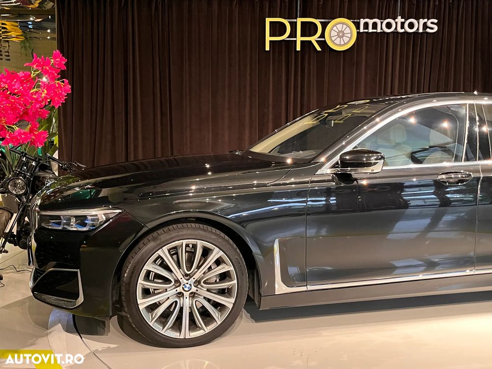 BMW Seria 7 730d xDrive - 12