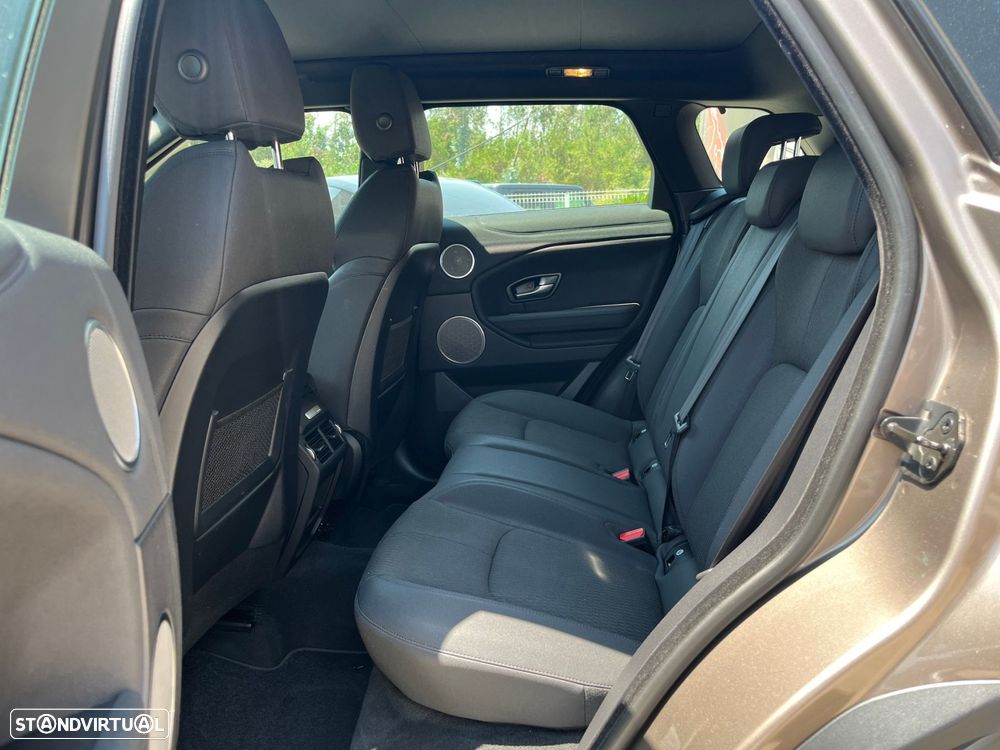 Land Rover Range Rover Evoque 2.0 TD4 SE Auto - 40