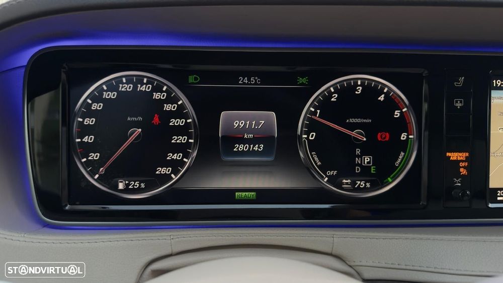 Mercedes-Benz S 300 BlueTEC Hybrid Longo - 25
