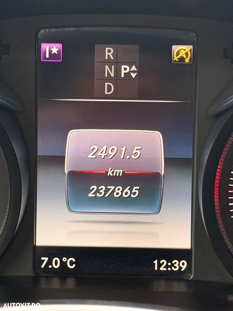 Mercedes-Benz GLC Coupe 220 d 4Matic 9G-TRONIC AMG Line - 16