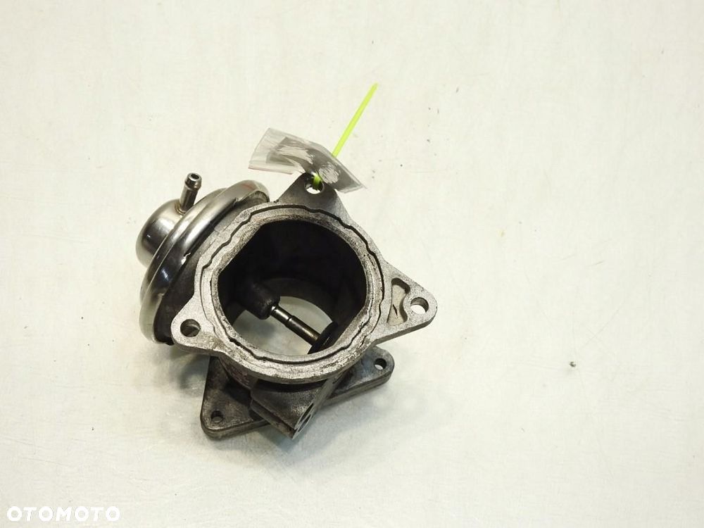 ZAWÓR EGR AUDI A4 B6 A6 VW PASSAT B6 1.9TDI - 3