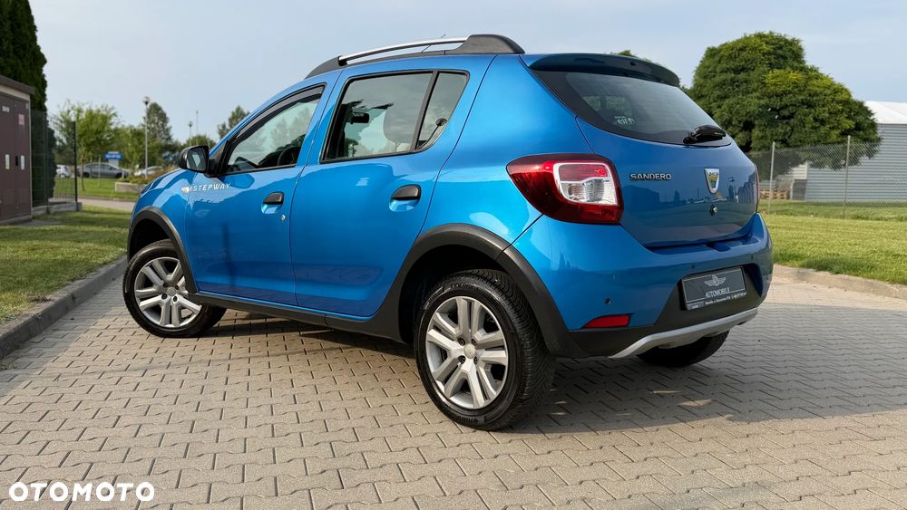 Dacia Sandero Stepway 0.9 TCe Laureate - 4