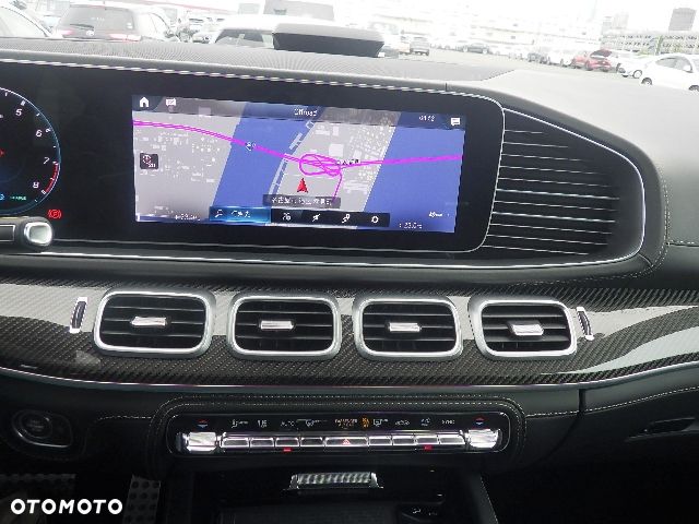 Mercedes-Benz GLS - 39