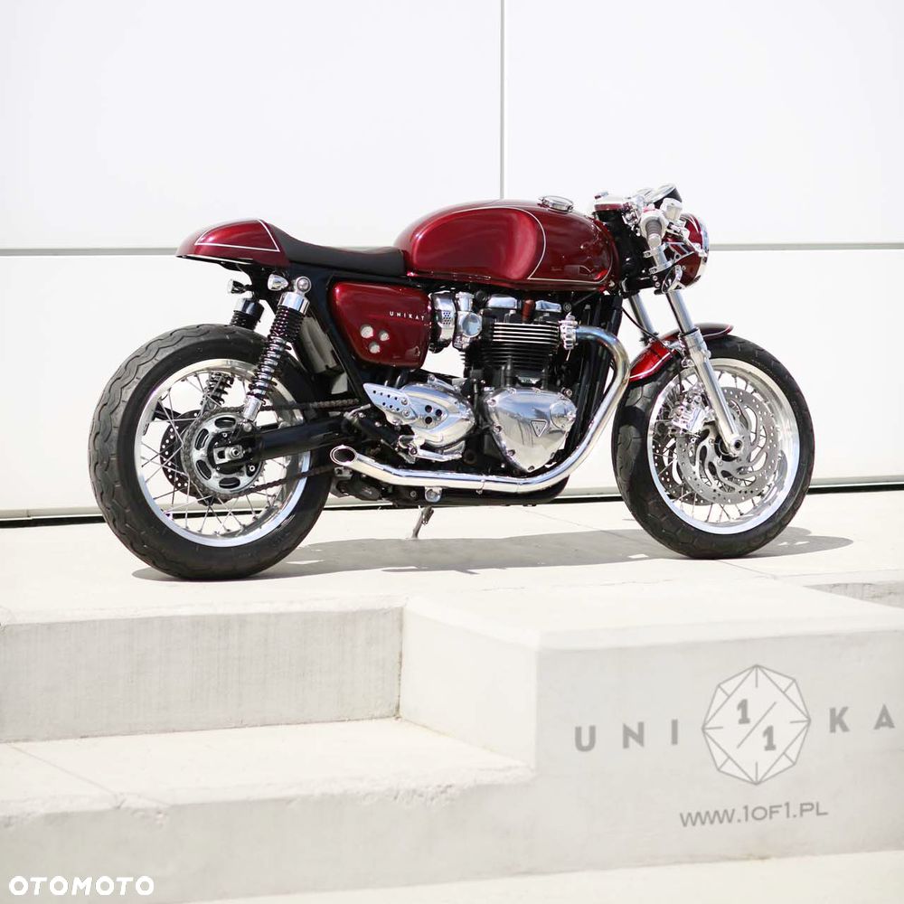 Triumph Thruxton - 6