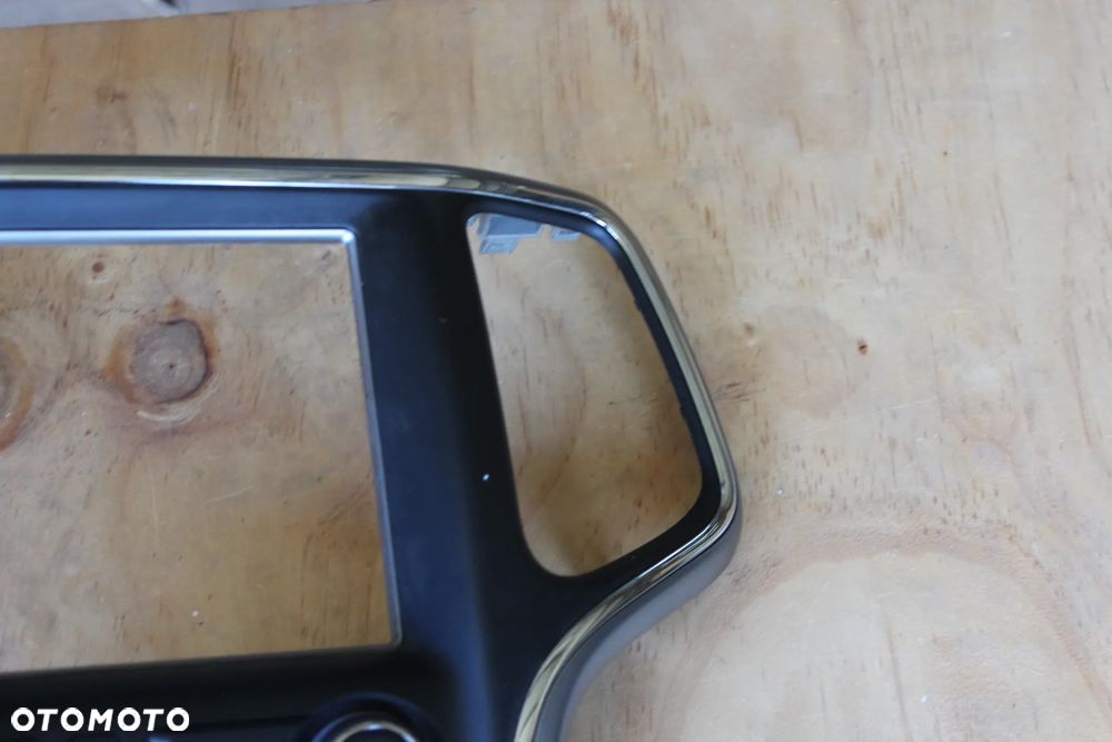 PANEL RAMKA MONITORA JEEP GRAND CHEROKEE WK2 LIFT 16-21 OVERLAND - 4