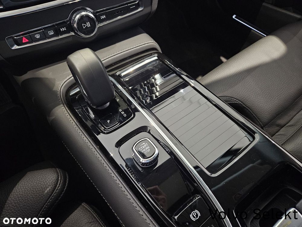 Volvo V90 - 16
