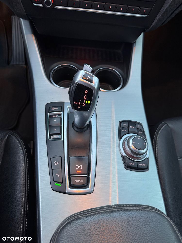 BMW X3 xDrive20d - 16