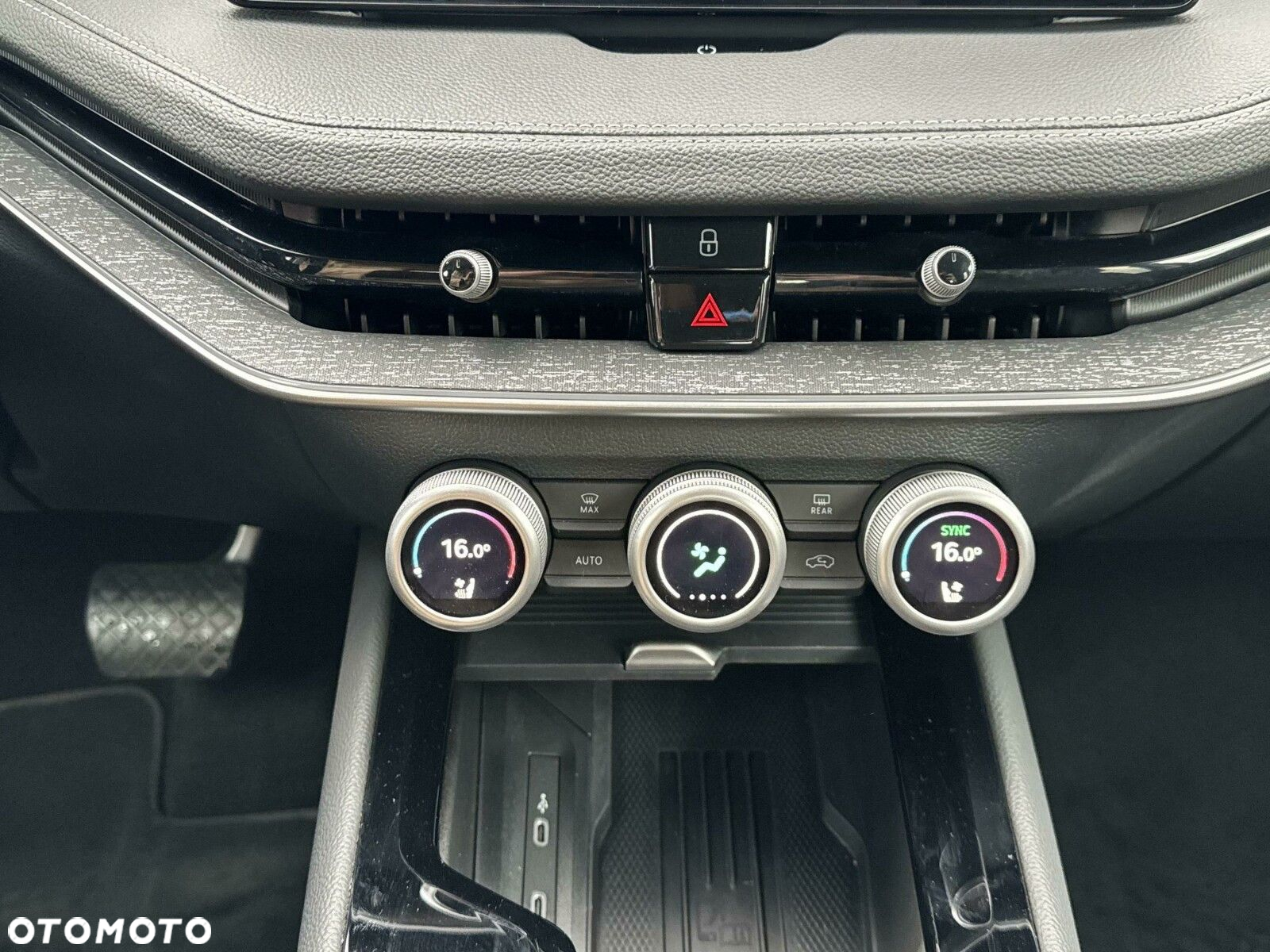 Skoda Superb - 17