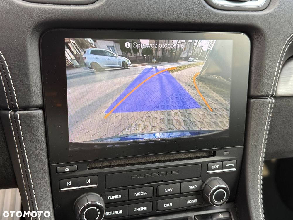 Porsche 718 Cayman GT4 PDK - 21