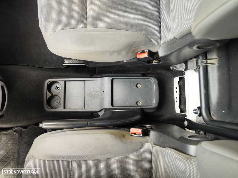 Peugeot Partner - 27