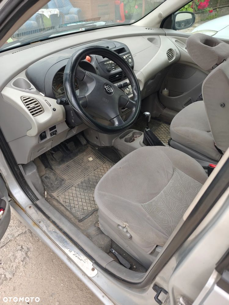 Nissan Almera Tino 1.8 - 3