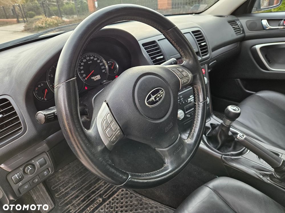 Subaru Outback 2.0 D Comfort - 15