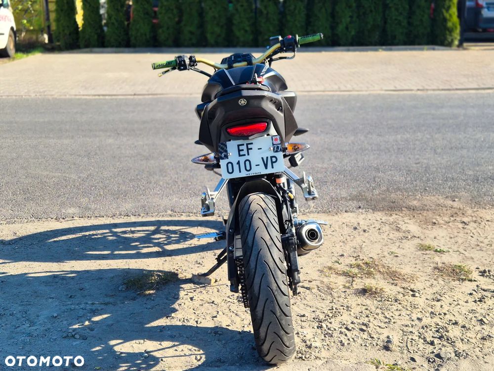Yamaha MT - 6