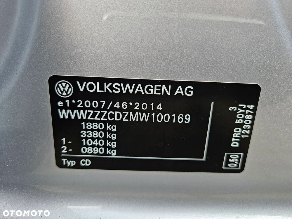 Volkswagen Golf VIII 2.0 TDI Life - 37