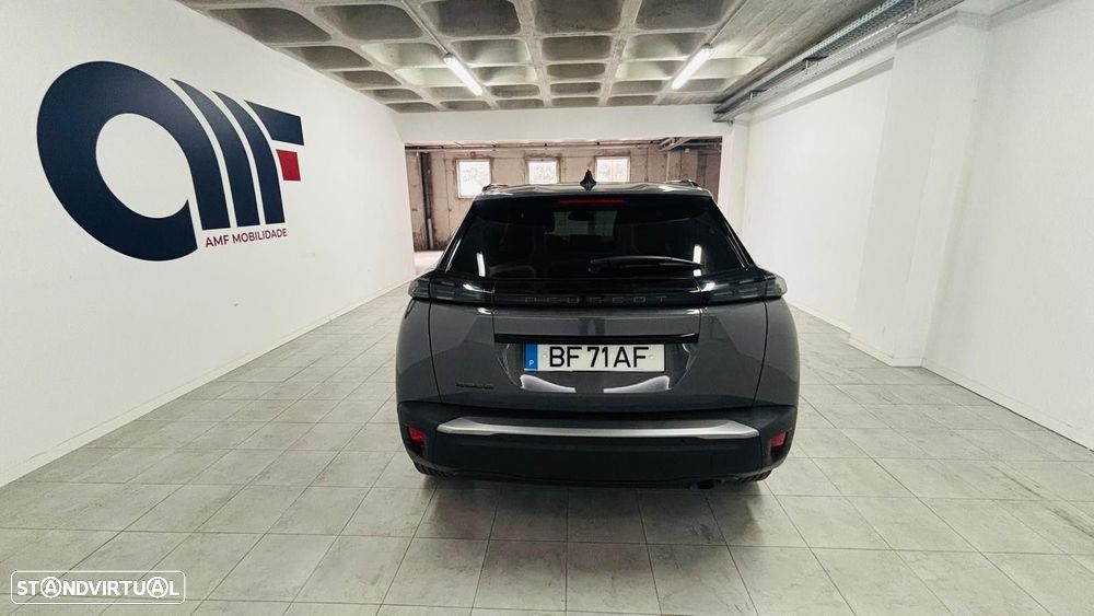 Peugeot 2008 1.2 PureTech Allure - 5