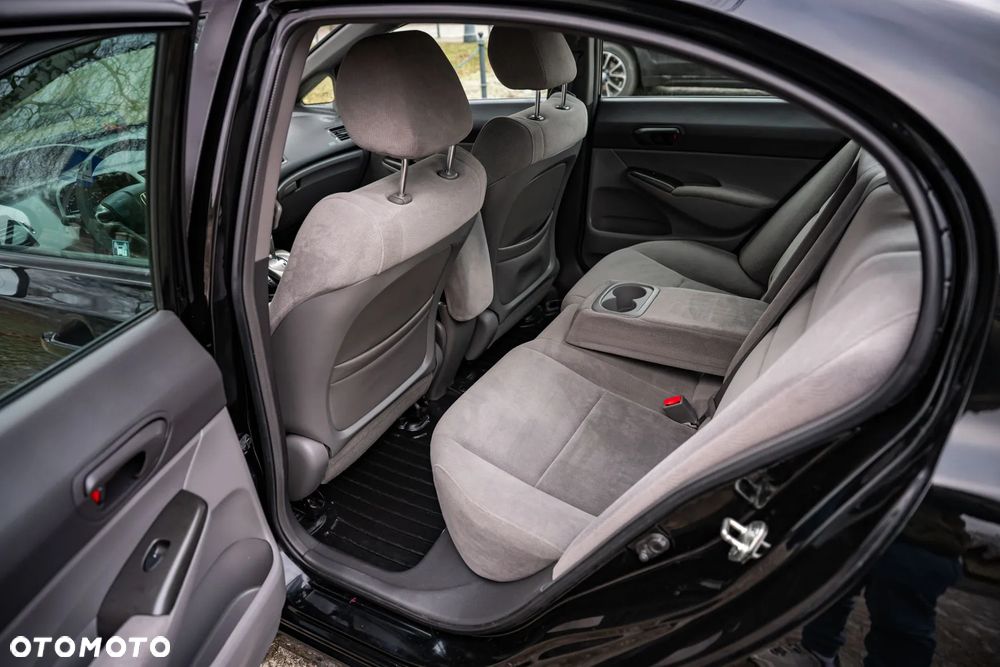 Honda Civic 1.8 Comfort - 15