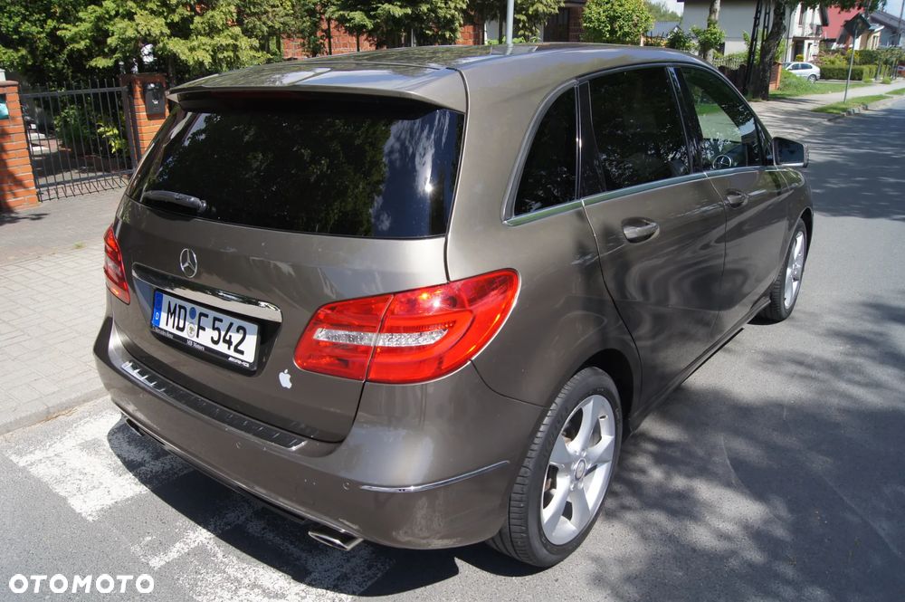 Mercedes-Benz Klasa B 180 CDI (BlueEFFICIENCY) - 5
