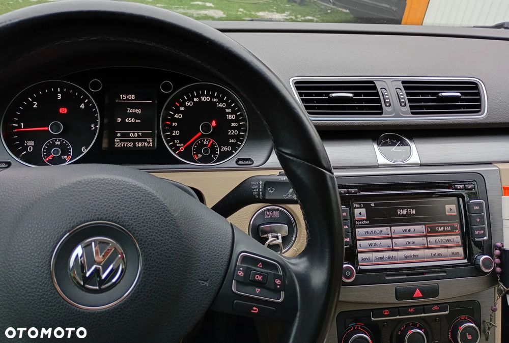 Volkswagen Passat 2.0 TDI Comfortline - 17