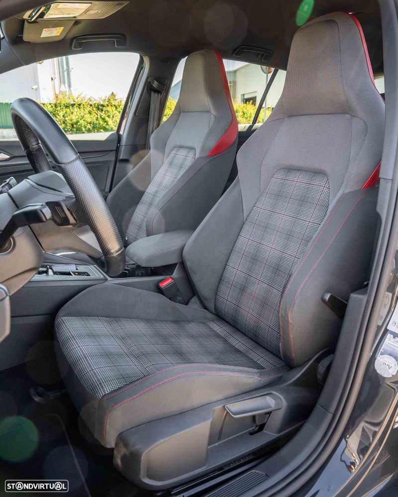 VW Golf 2.0 TSI OPF DSG GTI - 16