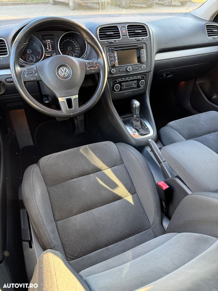 Volkswagen Golf 1.6 TDI BlueMotion Technology DSG Comfortline - 5