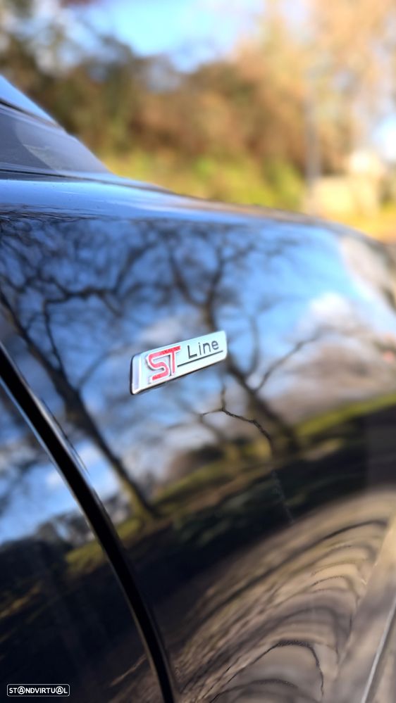 Ford Puma 1.0 EcoBoost Hybrid ST-LINE - 4