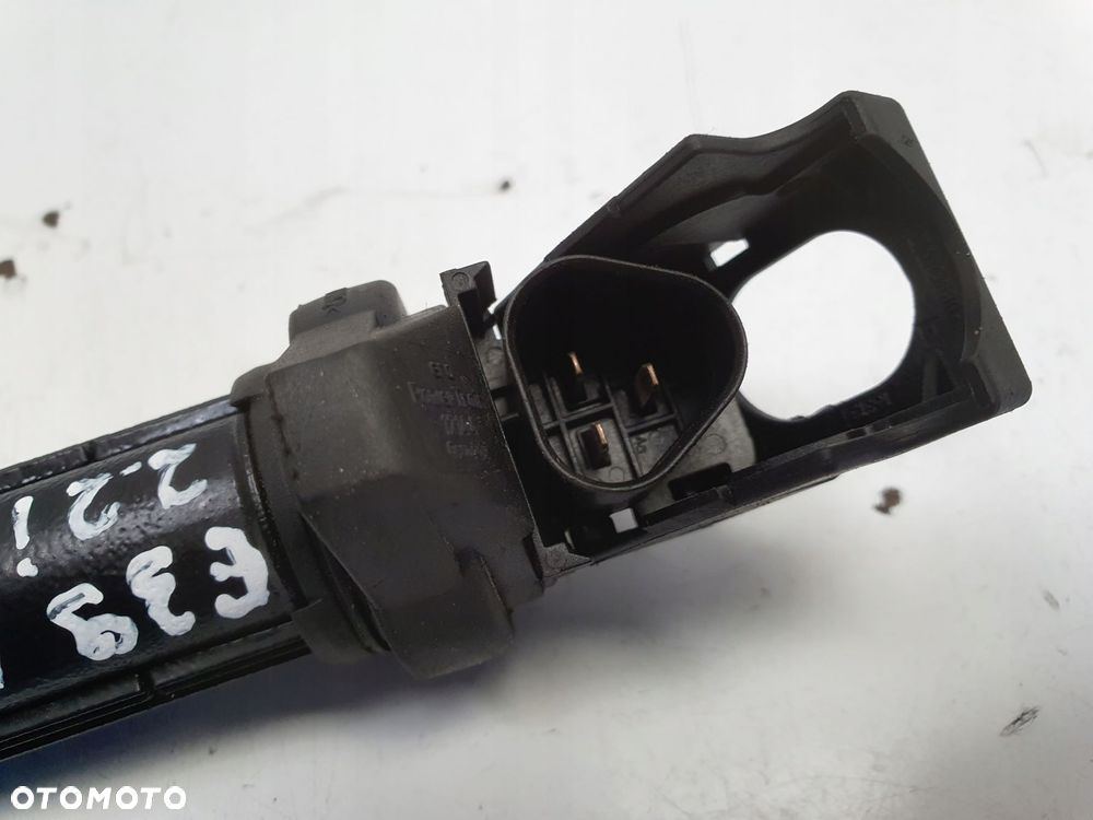 CEWKA ZAPŁONOWA BMW E39 520i 2.2 i _ 7551260 - 8