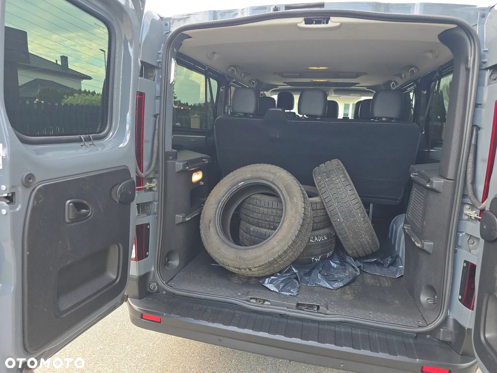 Renault Trafic - 22