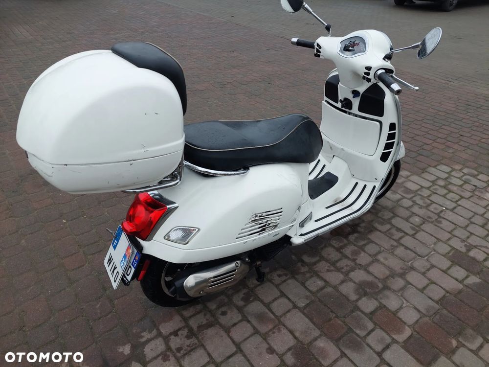Piaggio Vespa - 5