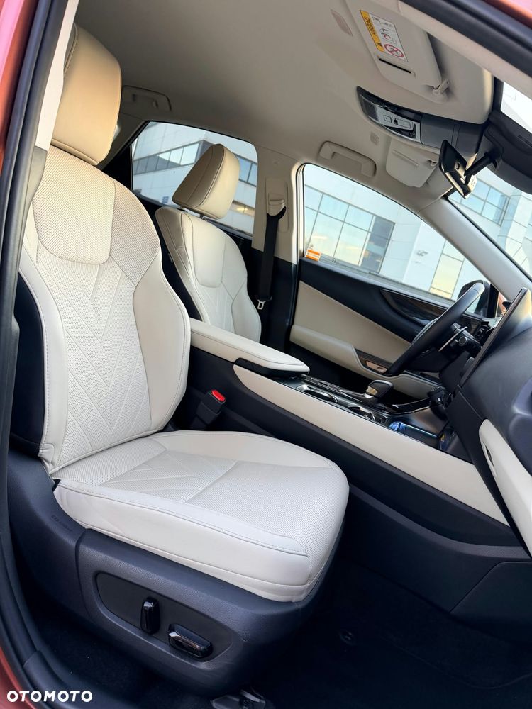 Lexus NX 350h Prestige AWD - 27