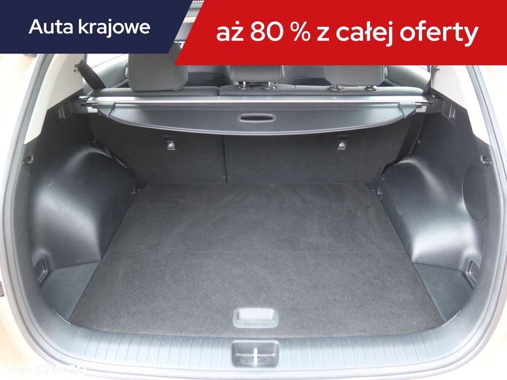 Kia Sportage - 16