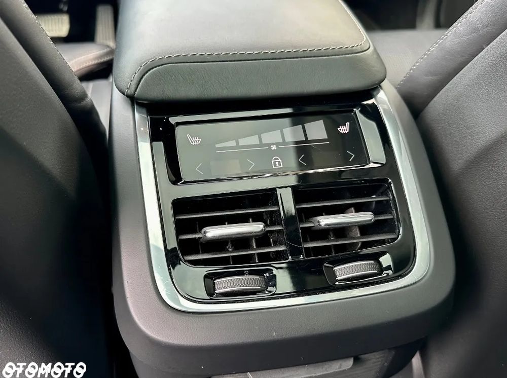 Volvo XC 60 B5 D AWD Geartronic Inscription - 19