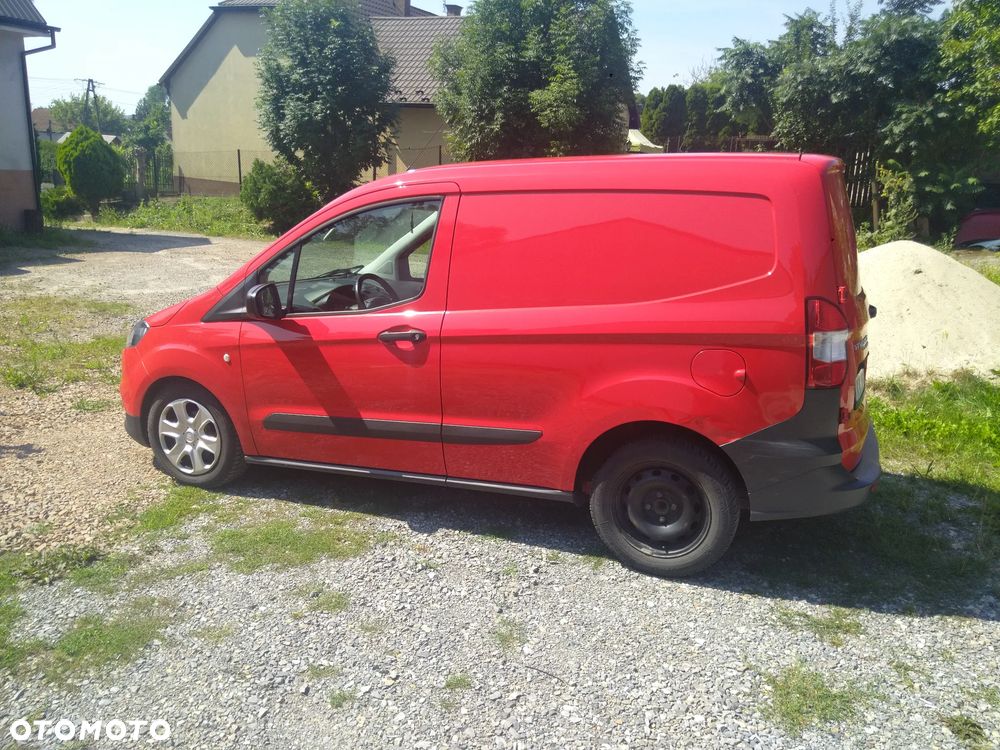 Ford Transit Courier - 5