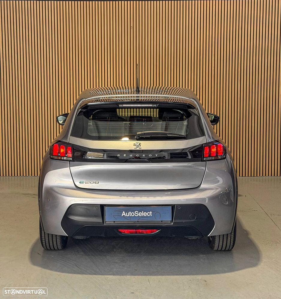Peugeot e-208 Active - 14