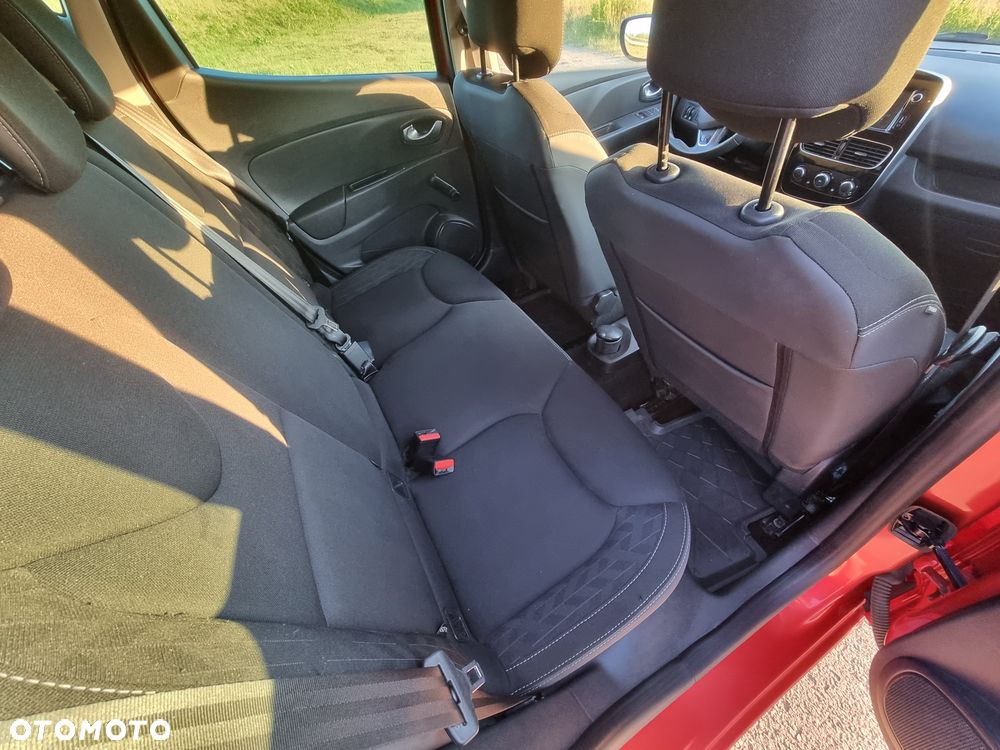 Renault Clio - 7