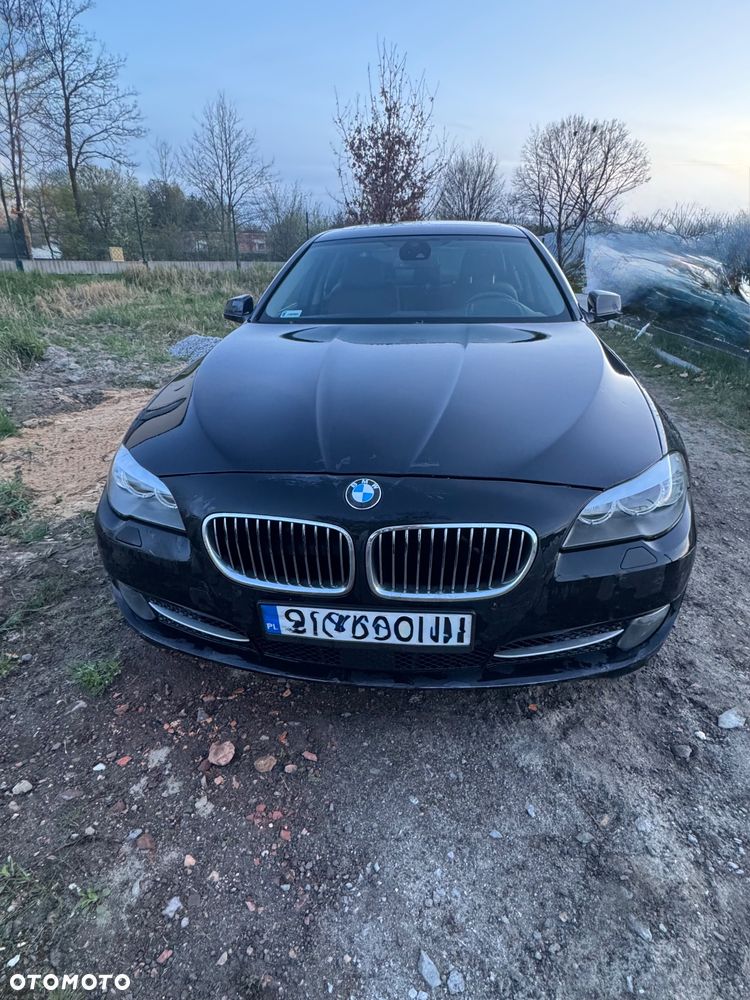 BMW Seria 5 530d xDrive - 3