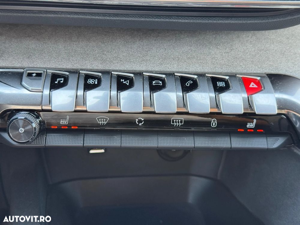 Peugeot 3008 PHEV EAT8 4X4 GT Pack - 15