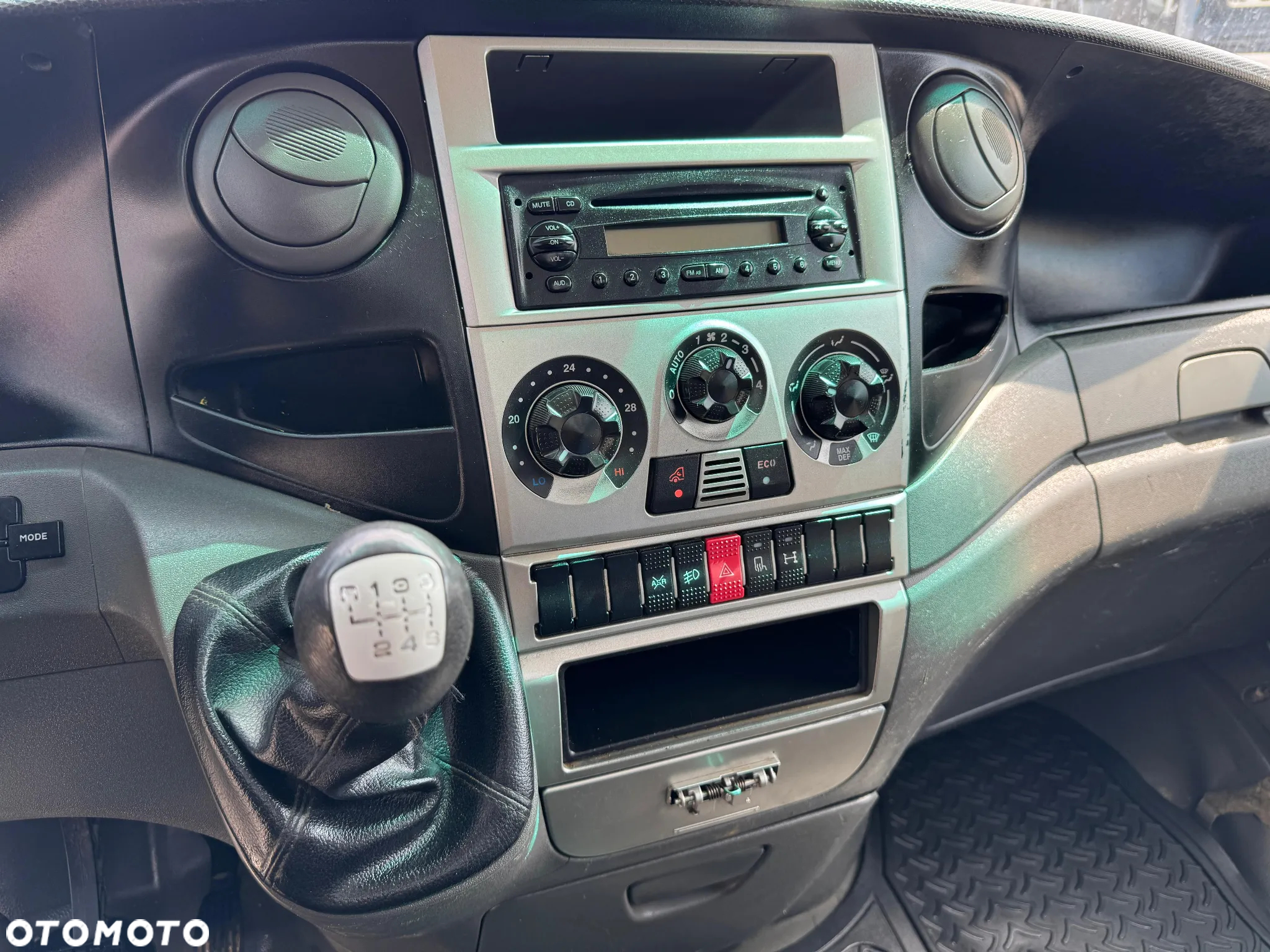 Iveco Daily 35C15 - 16