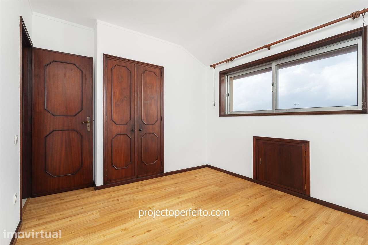 Apartamento T4 DUPLEX Venda em Anta e Guetim,Espinho - Grande imagem: 2/16