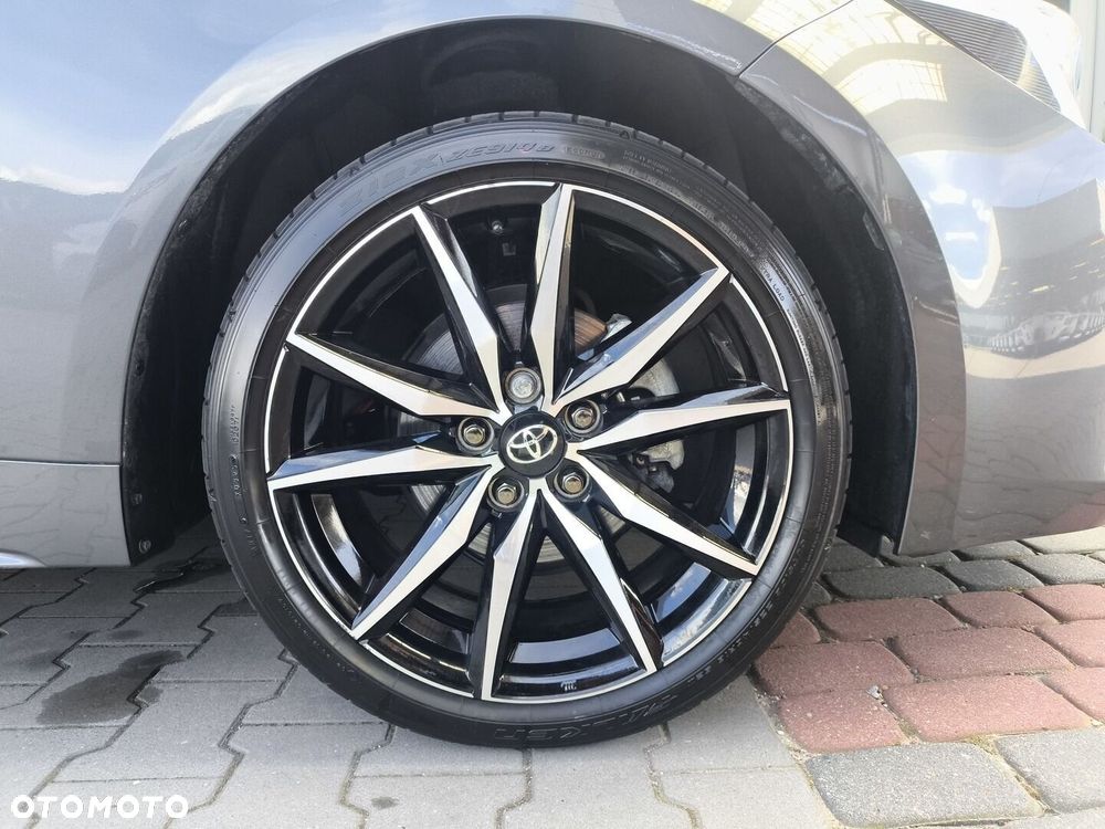 Toyota Corolla 1.8 Hybrid GR Sport Dynamic - 16