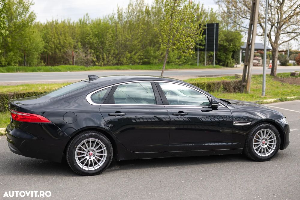 Jaguar XF 20d Aut. Prestige - 26