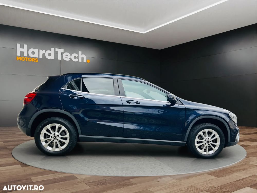 Mercedes-Benz GLA 200 d 4MATIC Aut. - 8