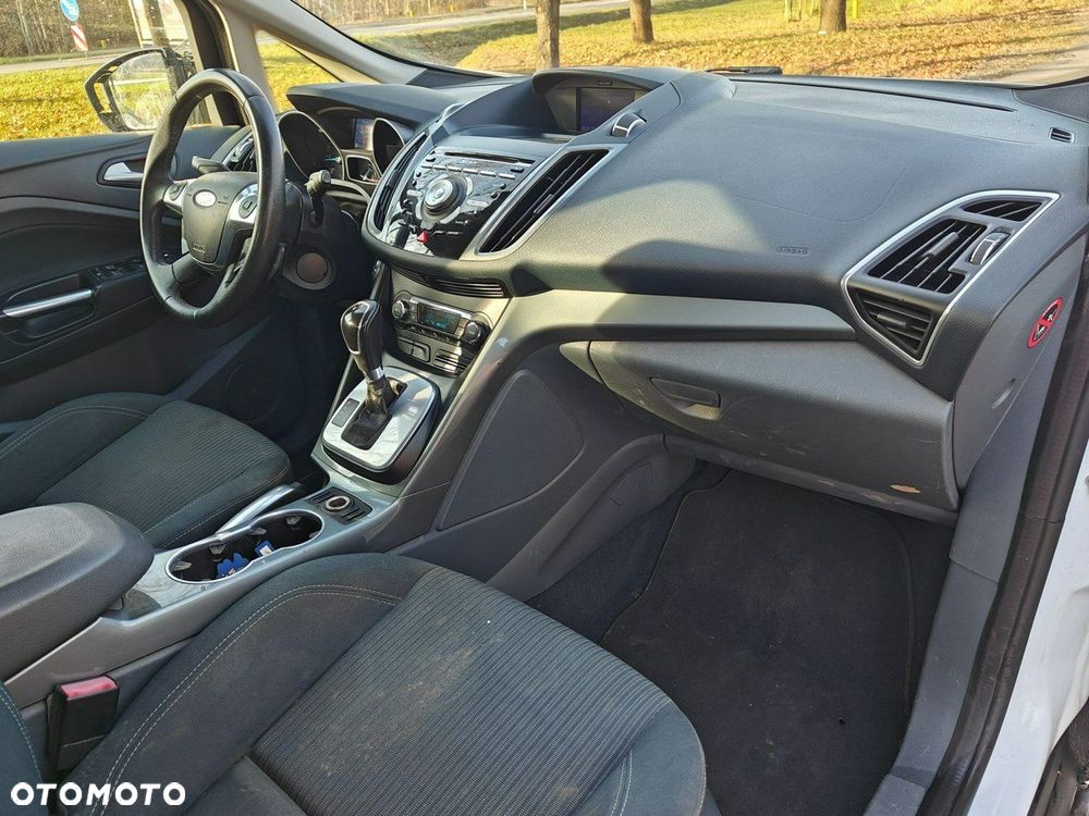 Ford C-MAX - 12