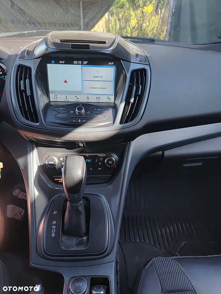 Ford Kuga - 5