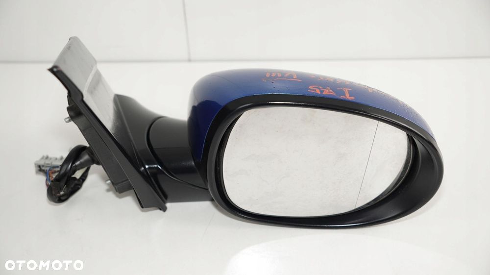 LUSTERKO PRAWE HONDA CIVIC VIII 06-09R 9PIN B520P - 2