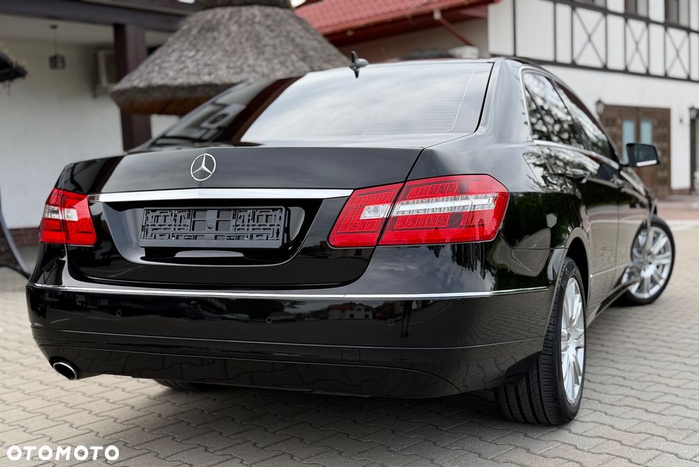 Mercedes-Benz Klasa E - 26