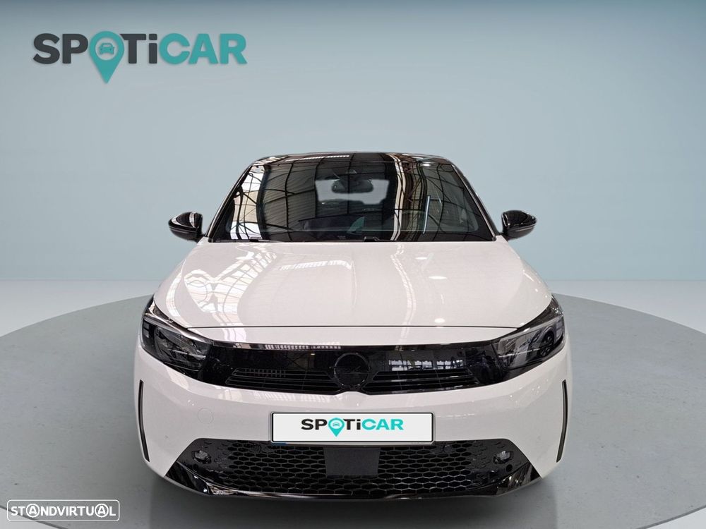 Opel Corsa 1.2 T GS - 2