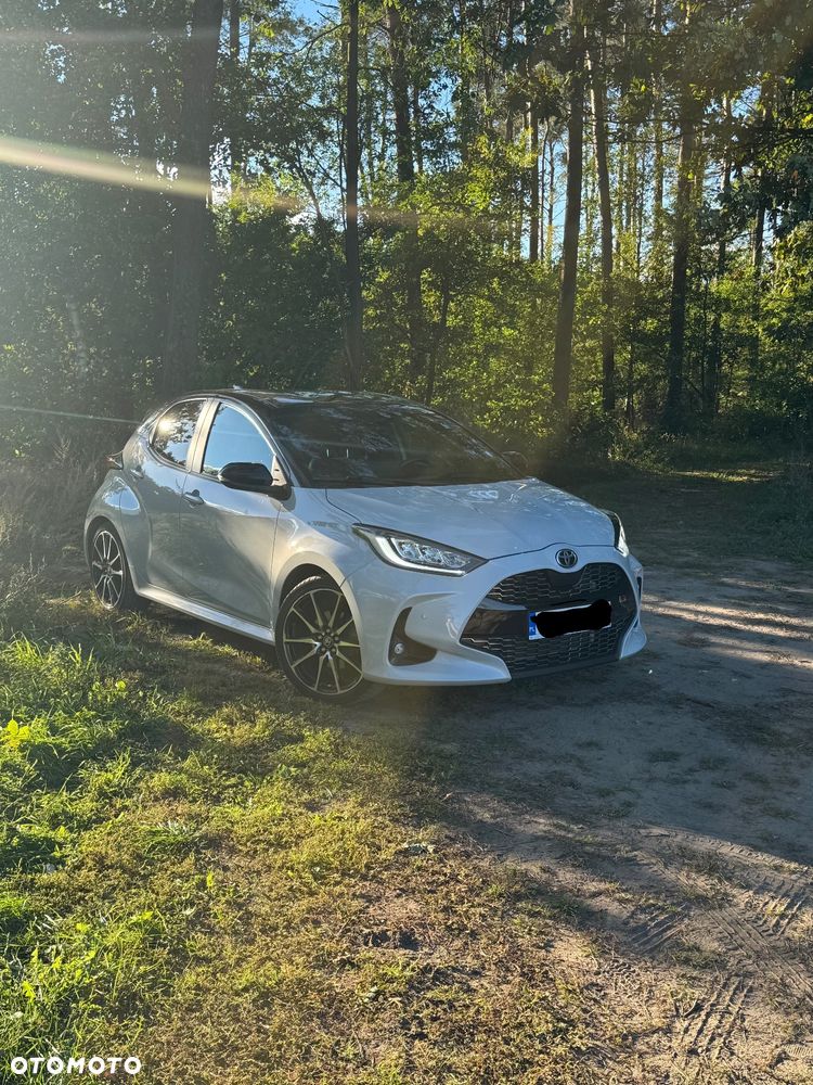 Toyota Yaris - 1