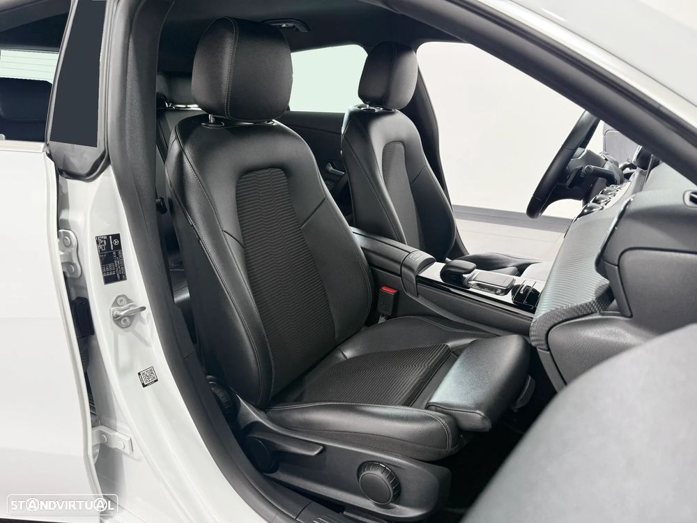 Mercedes-Benz CLA 250 e Shooting Brake Progressive - 37